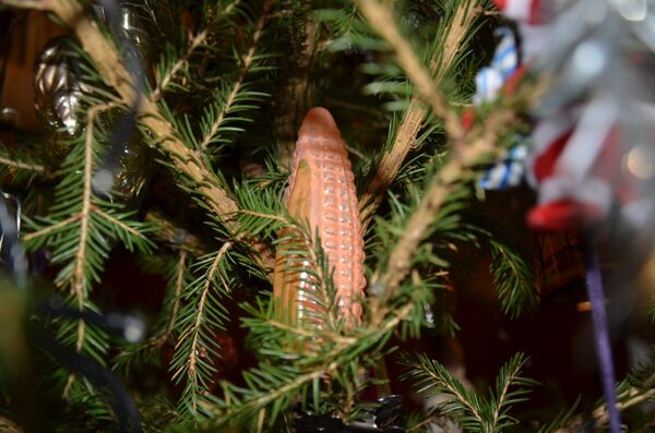 đồ chơi trang trí cây thông Liên Xô - Sputnik Việt Nam