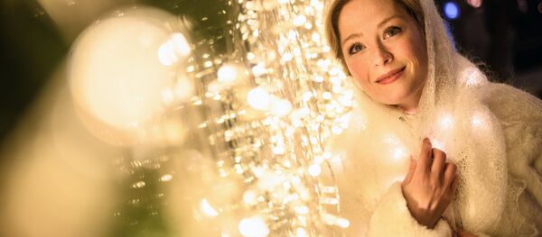 Парад Снегурочек - Sputnik Việt Nam