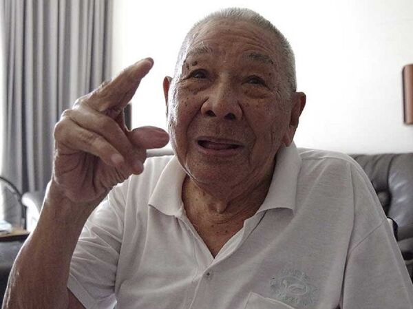 “Tới bây giờ cũng không tìm được xác của anh em đâu. Tôi mắc cái nợ đó đến suốt đời!” - Đại tá Trần Minh Sơn. “Tới bây giờ cũng không tìm được xác của anh em đâu. Tôi mắc cái nợ đó đến suốt đời!” - Đại tá Trần Minh Sơn. - Sputnik Việt Nam