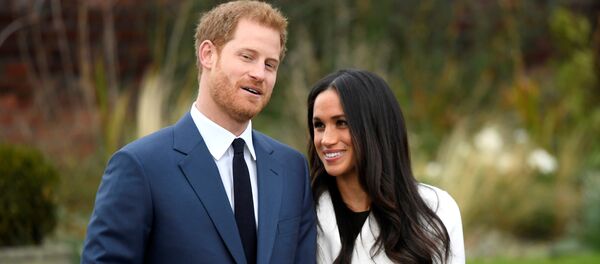 Hoàng tử Harry với Meghan Markle Hoàng tử Harry với Meghan Markle - Sputnik Việt Nam