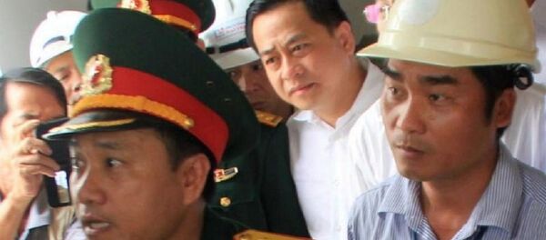 Ảnh ông Phan Văn Anh Vũ tại lễ khánh thành một công trình tại Đà Nẵng năm 2016 được Straits Times Singapore đăng lại ngày 3/1 Ảnh ông Phan Văn Anh Vũ tại lễ khánh thành một công trình tại Đà Nẵng năm 2016 được Straits Times Singapore đăng lại ngày 3/1 - Sputnik Việt Nam