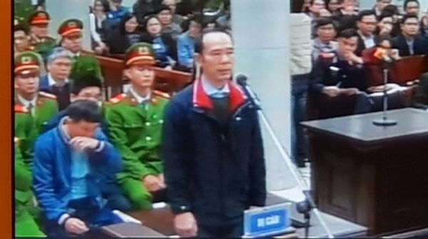 Bị cáo Vũ Đức Thuận Bị cáo Vũ Đức Thuận - Sputnik Việt Nam