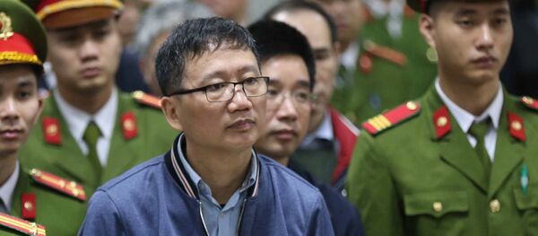 Bị cáo Trịnh Xuân Thanh tại tòa - Sputnik Việt Nam