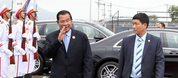 APEC 2017: Lễ tiễn chính thức Thủ tướng Campuchia Samdech Hun Sen APEC 2017: Lễ tiễn chính thức Thủ tướng Campuchia Samdech Hun Sen - Sputnik Việt Nam