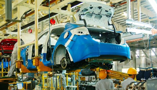 Đào tạo nghề, phát triển nguồn nhân lực để nâng cao năng suất lao động là nhiệm vụ Thủ tướng yêu cầu ngành LĐ TBXH thực hiện với nhiều giải pháp ngay trong năm 2018.  - Sputnik Việt Nam