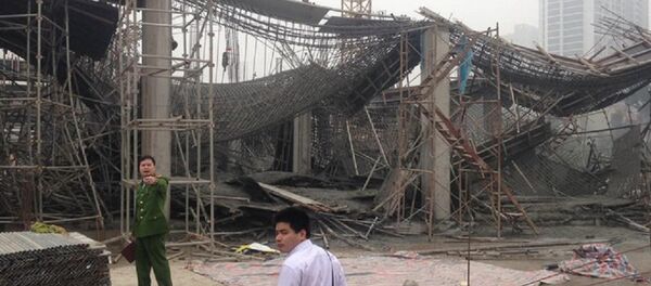 Hiện trường vụ sập giáo - Sputnik Việt Nam