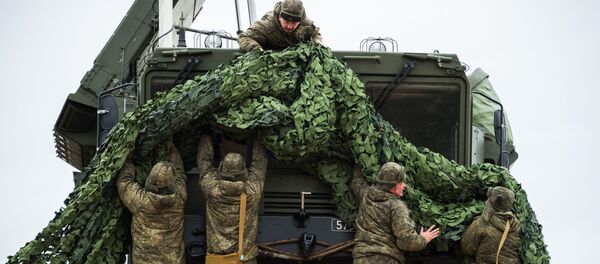 Tổ hợp phòng không S-400 Triumph triển khai nhiệm vụ bảo vệ không phận của Nga tại Sevastopol - Sputnik Việt Nam