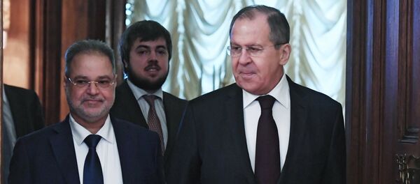 Ngoại trưởng Yemen Abdelmalik al-Mahlyafi với Ngoại trưởng Nga Sergei Lavrov Ngoại trưởng Yemen Abdelmalik al-Mahlyafi với Ngoại trưởng Nga Sergei Lavrov - Sputnik Việt Nam