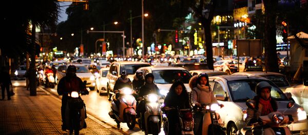 Dòng người tham gia giao thông ở Hà Nội, Việt Nam - Sputnik Việt Nam