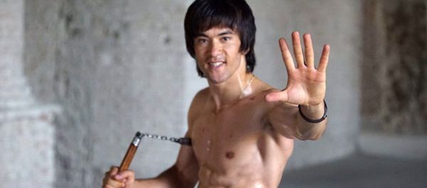 Abbas Alizadeh được gọi là Bruce Lee ( Lý Tiểu Long) của Afghanistan. - Sputnik Việt Nam