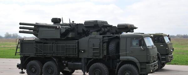 Tổ hợp tên lửa pháo cao xạ (ZRPK) triển khai mặt đất Pantsir-S - Sputnik Việt Nam