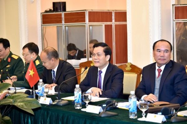 Thứ trưởng Hà Kim Ngọc phát biểu tại sự kiện.  - Sputnik Việt Nam