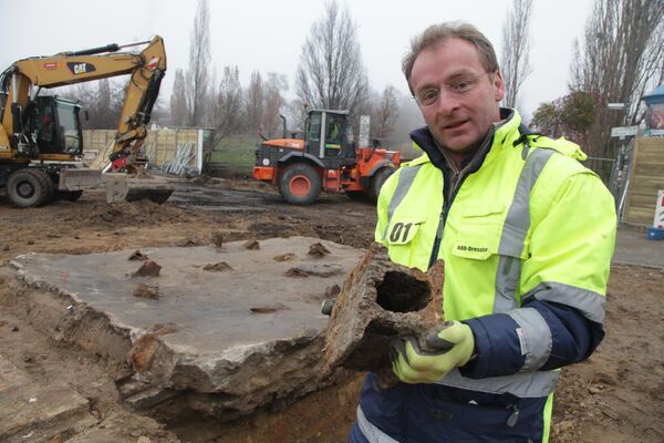 Phát hiện đường hầm những năm 1960 ở trung tâm Berlin Phát hiện đường hầm những năm 1960 ở trung tâm Berlin - Sputnik Việt Nam