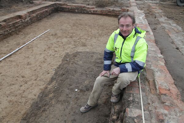 Phát hiện đường hầm những năm 1960 ở trung tâm Berlin Phát hiện đường hầm những năm 1960 ở trung tâm Berlin - Sputnik Việt Nam