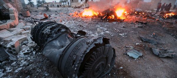 Máy bay Nga Su-25 bị rơi ở Syria Máy bay Nga Su-25 bị rơi ở Syria - Sputnik Việt Nam