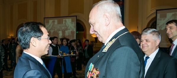 Đại sứ quán Nga tổ chức chiêu đãi nhân Ngày truyền thống ngành Ngoại giao Nga - Sputnik Việt Nam