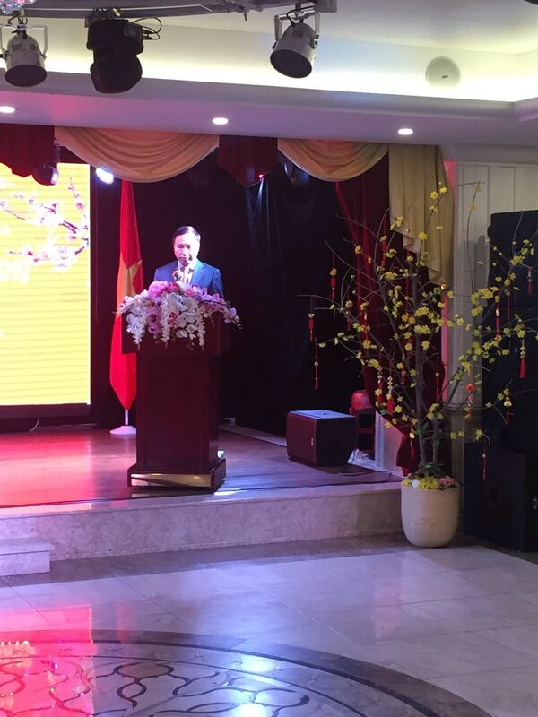 Đại sứ Ngô Đức Mạnh phát biểu tại buổi chiêu đãi nhân dịp Tết ở Mátxcơva. - Sputnik Việt Nam