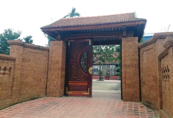 Chiếc cổng đá ong có tuổi đời hơn 30 năm - Sputnik Việt Nam