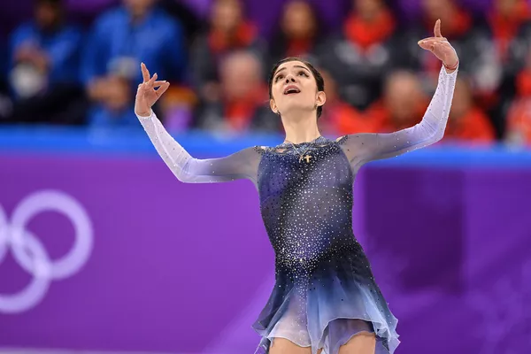 Nữ VĐV trượt băng nghệ thuật Evgenia Medvedeva của Nga tại Thế vận hội mùa đông XXIII ở Pyeongchang Nữ VĐV trượt băng nghệ thuật Evgenia Medvedeva của Nga tại Thế vận hội mùa đông XXIII ở Pyeongchang