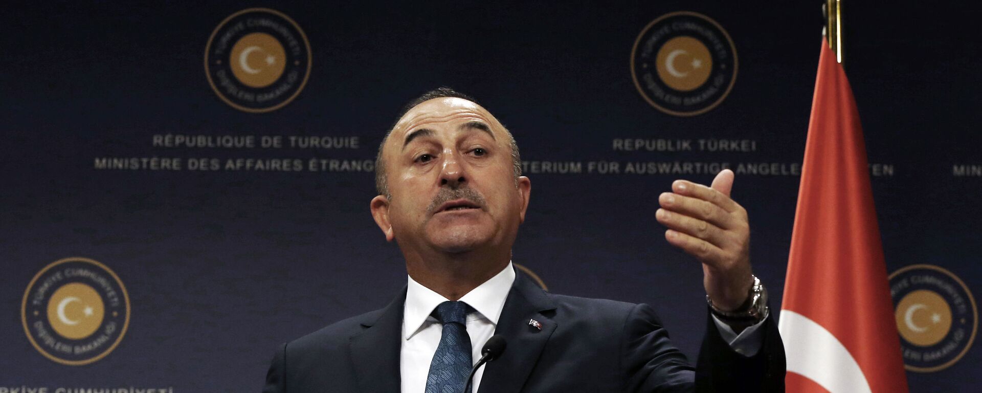 Ngoại trưởng Thổ Nhĩ Kỳ Mevlut Cavusoglu. - Sputnik Việt Nam, 1920, 01.06.2021