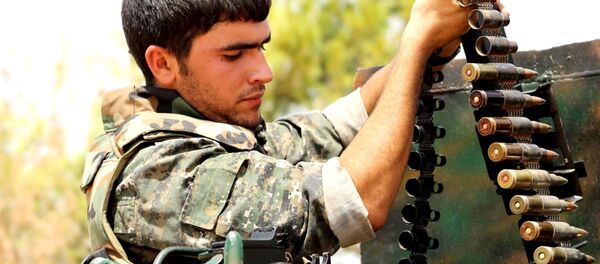 Боец курдского Отряда народной самообороны - Sputnik Việt Nam