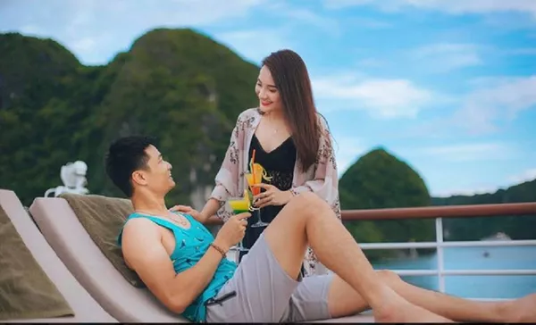 Bảo Thanh và chồng tình cảm