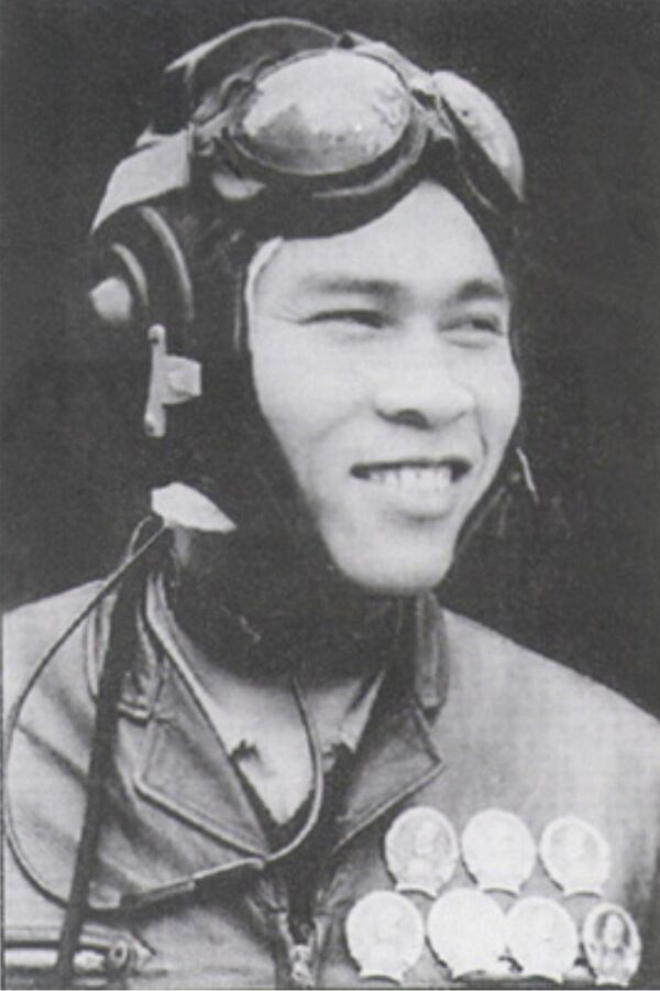 Anh hùng phi công từng bắn rơi 7 máy bay Mỹ qua đời - Sputnik Việt Nam