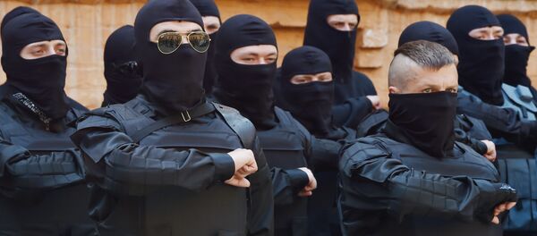 Những phẩn tử ủng hộ phong trào cực đoan Ukraina Pravyi Sector - Sputnik Việt Nam