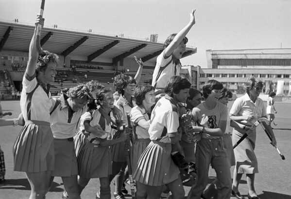 Đội hockey nữ của Zimbabwe, 1980 - Sputnik Việt Nam