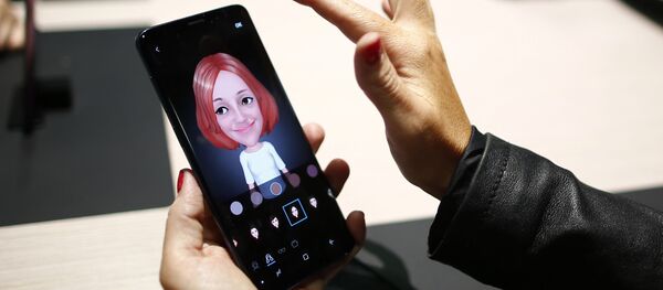 Samsung vừa ra mắt bộ đôi Galaxy S9 và Galaxy S9+ trong khuôn khổ sự kiện MWC tại Barcelona, Tây Ban Nha - Sputnik Việt Nam