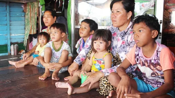 Nhiều thế hệ người gốc Việt sinh ra và lớn lên ở Campuchia vẫn mong được công nhận quốc tịch Campuchia để ổn định cuộc sống - Sputnik Việt Nam