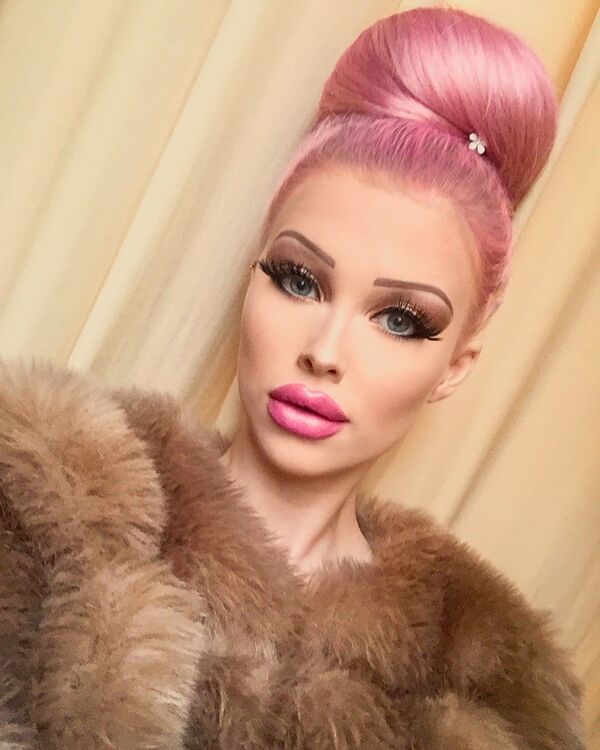 Barbie người Séc Lolo Ta Bella Barbie người Séc Lolo Ta Bella - Sputnik Việt Nam