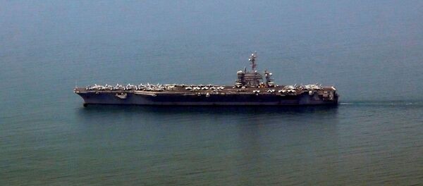 Tàu sân bay Mỹ USS Carl Vinson vào cảng Đà Nẵng, Việt Nam - Sputnik Việt Nam