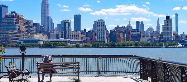 Thành phố New York trên sông Hudson ở Mỹ Thành phố New York trên sông Hudson ở Mỹ - Sputnik Việt Nam