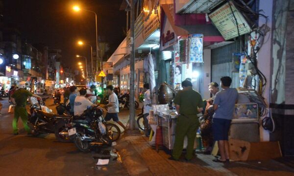 Công an đang bảo vệ hiện trường, điều tra vụ việc - Sputnik Việt Nam