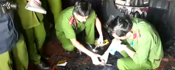 Công an đang khám nghiệm hiện trường - Sputnik Việt Nam