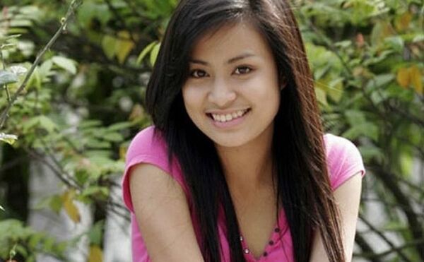 Vàng Anh - Hoàng Thùy Linh Vàng Anh - Hoàng Thùy Linh - Sputnik Việt Nam