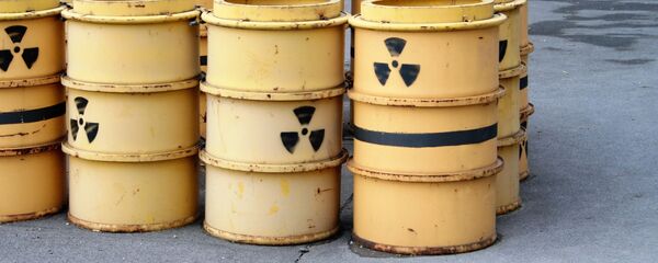 Thùng chứa chất thải phóng xạ Thùng chứa chất thải phóng xạ - Sputnik Việt Nam