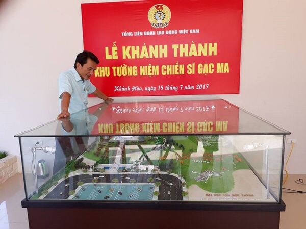 Thầy Trần Trung Hiếu tại lễ khánh thành khu tưởng niệm liệt sĩ Gạc Ma - Sputnik Việt Nam