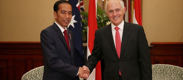 Tổng thống Indonesia Joko Widodo và Thủ tướng Australia Malcolm Turnbull - Sputnik Việt Nam