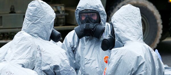 vụ đầu độc cựu đại tá an ninh Sergey Skripal ở Anh vụ đầu độc cựu đại tá an ninh Sergey Skripal ở Anh - Sputnik Việt Nam