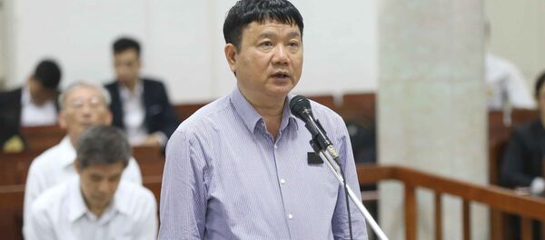 Bị cáo Đinh La Thăng tại phiên tòa - Sputnik Việt Nam