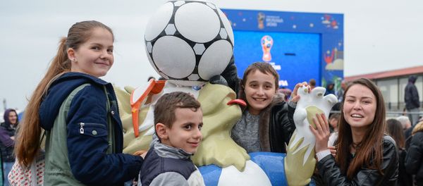 Sochi khai trương công viên bóng đá đầu tiên chào đón World Cup 2018 Sochi khai trương công viên bóng đá đầu tiên chào đón World Cup 2018 - Sputnik Việt Nam