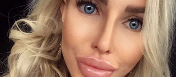 Barbie sống Ba Lan Anella - Sputnik Việt Nam