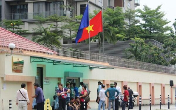 Khung cảnh bên ngoài Đại sứ quán Việt Nam ở Malaysia. Khung cảnh bên ngoài Đại sứ quán Việt Nam ở Malaysia. - Sputnik Việt Nam
