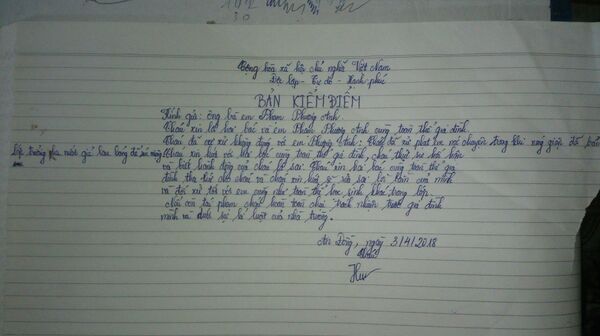 bà kiểm điểm - Sputnik Việt Nam