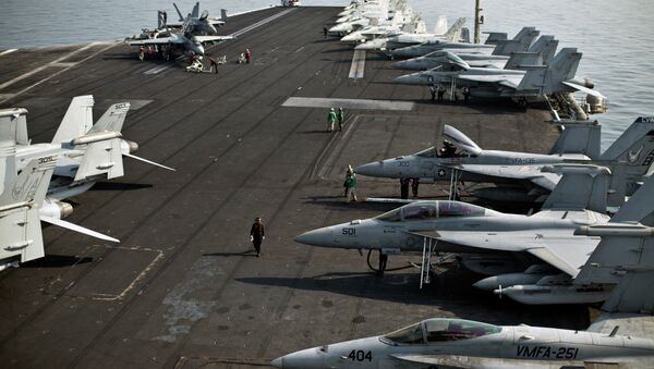 Flight deck of the USS Theodore Roosevelt - Sputnik Việt Nam