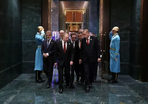 Tổng thống LB Nga Vladimir Putin và Tổng thống Cộng hòa Thổ Nhĩ Kỳ Recep Tayyip Erdogan hội đàm ở Ankara Tổng thống LB Nga Vladimir Putin và Tổng thống Cộng hòa Thổ Nhĩ Kỳ Recep Tayyip Erdogan hội đàm ở Ankara - Sputnik Việt Nam