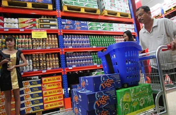 Thương vụ Sabeco-Thaibev: Mua bia kèm lạc  - Sputnik Việt Nam