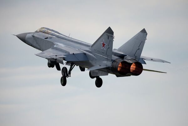 Ba mẫu máy bay Liên Xô vào top chiến đấu cơ nhanh nhất - Sputnik Việt Nam